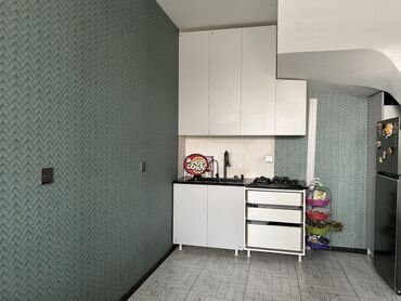 Sifarişlə mətbəx mebeli: Mətbəx üçün kompakt modul mebel və texnika paketi - Altı mərtəbəli — 4