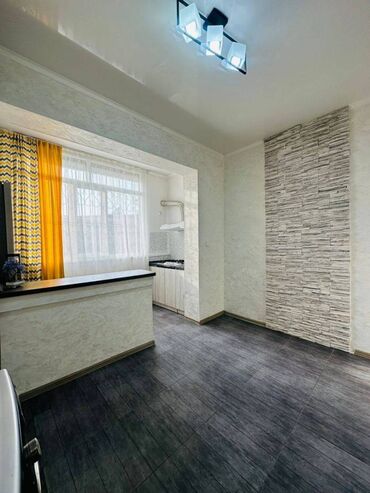 Продажа квартир: 2 комнаты, 52 м², 106 серия, 2 этаж, Евроремонт