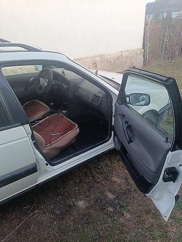 кпп пассат б4: Volkswagen Passat Variant: 1993 г., 1.8 л, Кол менен иштөөчү, Бензин, Универсал — 10