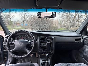 e klass: Toyota Carina E: 1996 г., 1.8 л, Механика, Бензин, Седан — 3