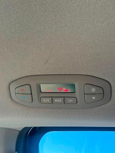 багажник на хариер: Kia Carnival: 2019 г., 2.2 л, Автомат, Бензин, Минивэн — 9