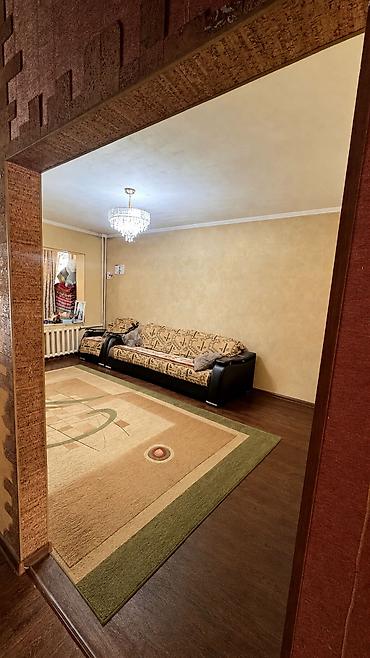 дом кут: 3 комнаты, 62 м², 105 серия, 1 этаж — 1