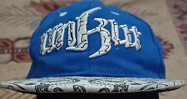 Kepkalar: Mavi rəngli snapback papaq - Ön hissədə böyük, relyefli ağ naxış/loqo — 2