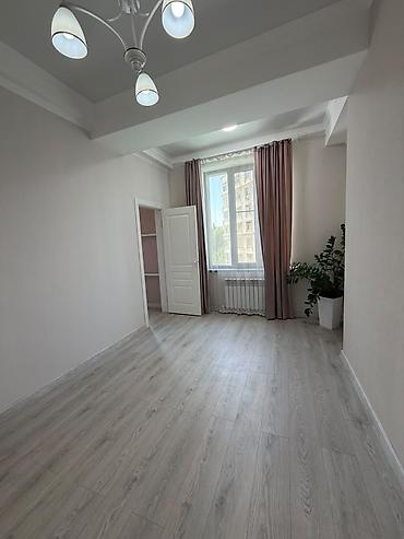 67: 2 комнаты, 67 м², 3 этаж, Дизайнерский ремонт — 3