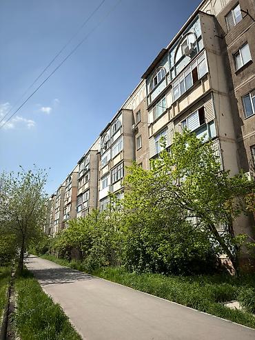 Продажа квартир: 2 комнаты, 48 м², 105 серия, 5 этаж, Старый ремонт at lalafo.kg — 11 Продажа квартир: 2 комнаты, 48 м², 105 серия, 5 этаж, Старый ремонт — 11