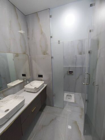 Укладка плитки: Гидроизоляционные работы, Укладка плитки на стену, Укладка плитки на пол | Керамическая плитка | Вертикальная укладка, Горизонтальная укладка, Диагональная укладка Больше 6 лет опыта — 28