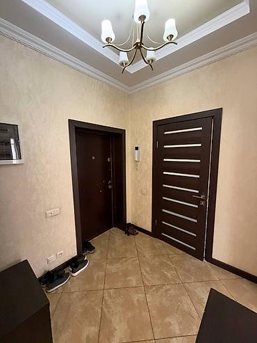 помищени для бизнес: 2 комнаты, 84 м², Бишкек Парк ТРЦ Элитка, 7 этаж, Дизайнерский ремонт — 2