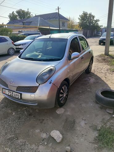 газ 3 поколения: Nissan March: 2003 г., 1.3 л, Автомат, Бензин, Седан