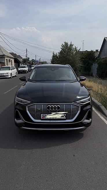 sequia: Audi e-tron: 2022 г., Автомат, Электромобиль, Кроссовер — 1