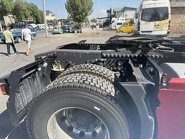 Тягачи: Тягач, Volvo — 7