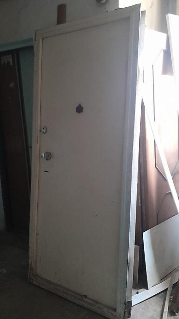 qapi demir qapi seyf qapi: Dəmir giriş qapısı – çərçivəsi ilə birlikdə - Material: möhkəm metal — 2