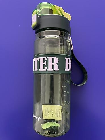 vapur 10000: Sızdırmaz idman su butulkası - Həcm: təqribən 700–850 ml (şkalalı — 2