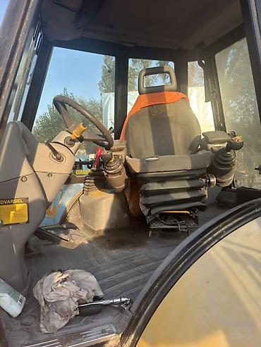 385 55 19 5: Экскаватор, JCB, 2003 г., Колесный — 3