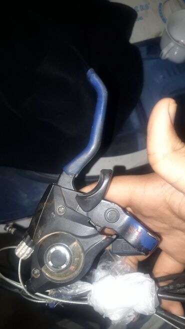 Velosiped ehtiyyat hissələri: Velosiped ehtiyat hissələri dəsti Tərkib: - Arxa sürət dəyişdirici — 8