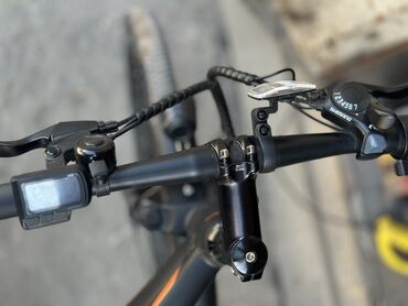 велосипеды карбоновые: Б/у электровелосипед городской kugoo kirin v3 на одном заряде 60-70