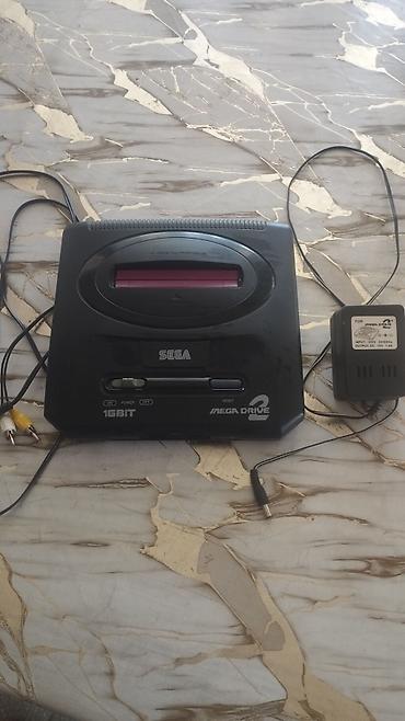 asus rog ally x: SEGA Mega Drive 2 (16-bit) oyun konsolu - Konsol işək vəziyyətdədir — 1
