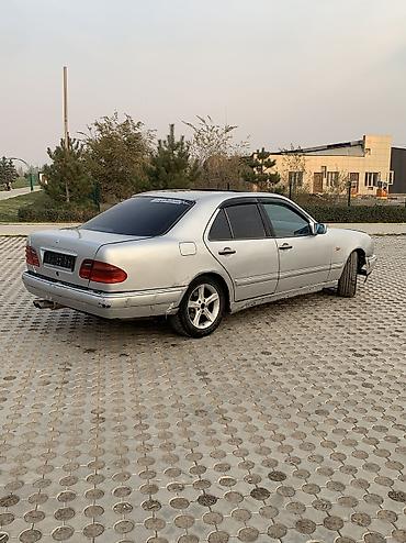 глушитель гольф 4 2.0 бензин: Mercedes-Benz E-Class: 1996 г., 2.4 л, Механика, Бензин, Седан — 5