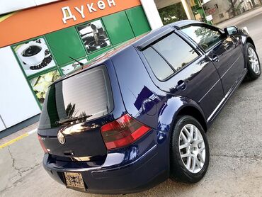 машина капейка: Volkswagen Golf: 2003 г., 2 л, Автомат, Бензин, Хэтчбэк