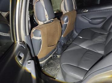 lada 9: Honda Civic: 2002 г., Автомат, Седан — 6