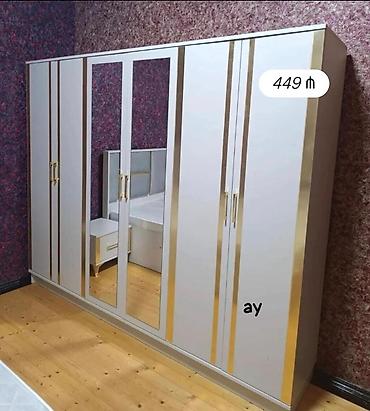 lovhe: Ağ-qızılı dizayna malik çoxbölməli geyim dolabı - Ümumi dizayn: ağ — 1