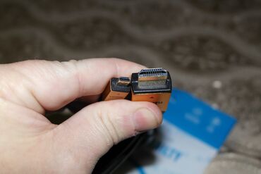 Kabellər və adapterlər: Mikro hdmi - hdmi kabel
