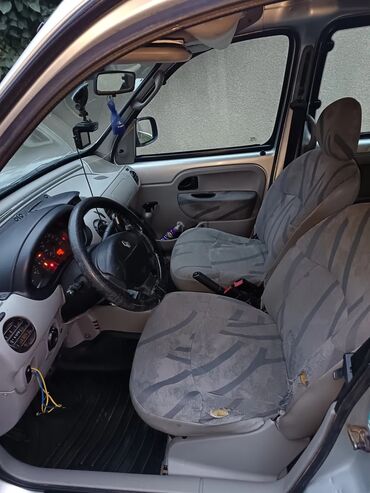 Renault: Renault Kangoo: 1.5 l | 2003 il 250000 km Van/Minivan — 8