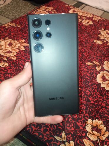 телефон текно: Samsung Galaxy S22 Ultra, цвет - Черный