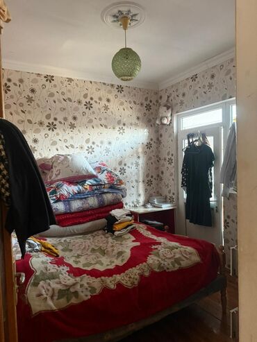 Uzunmüddətli kirayə evlər: 2 otaqlı həyət evi – yaşayış sahəsi mətbəx, zal və bir yataq otağından — 8