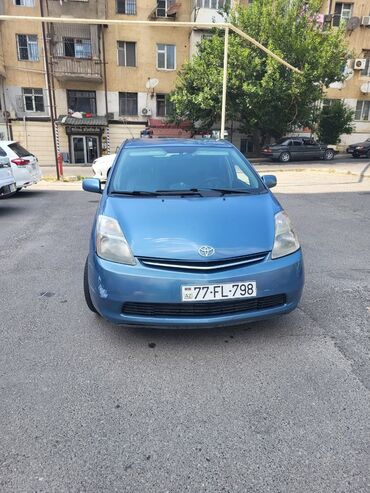 Toyota Prius: 1.5 l | 2009 il Sedan