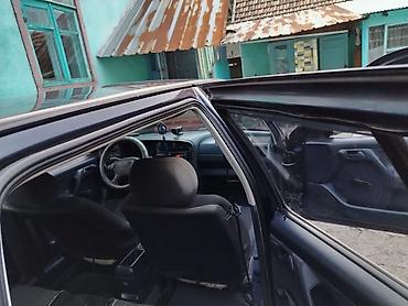 transporter multivan: Volkswagen Vento: 1993 г., 1.8 л, Механика, Бензин, Седан — 7