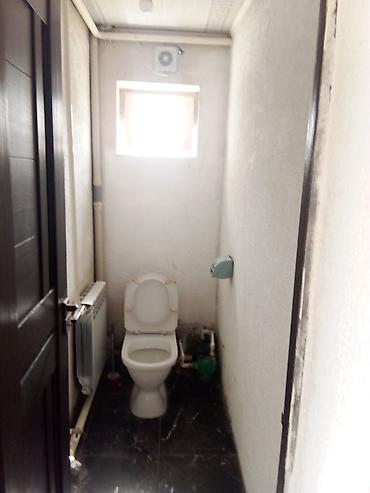 Продажа коттеджей и домов: Дом с участком - Одноэтажный дом с крыльцом и навесом, капитальный — 8