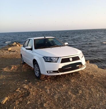 Iran Khodro: Iran Khodro : 1.7 l | 2021 il 123000 km Sedan