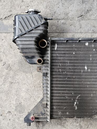 Радиаторы: Радиатор охлаждения двигателя Mercedes-Benz Sprinter CDI, 901 - 904 — 6