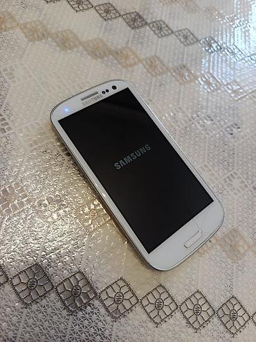 Samsung I9300 Galaxy S3, rəng - Ağ, Qırıq lalafo.az -da Samsung I9300 Galaxy S3, rəng - Ağ, Qırıq