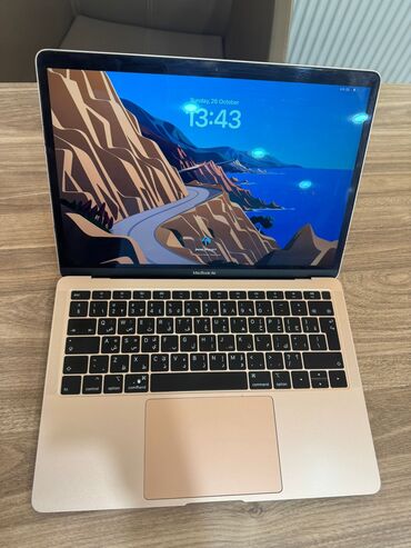 Apple MacBook: MacBook Air 13" Retina (2018) – Qızılı rəng Texniki xüsusiyyətlər: - — 7