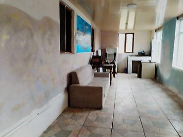 Uzunmüddətli kirayə evlər: 37 kv. m, 3 otaqlı, Qaz, İşıq, Su — 6