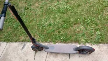 Trotineti, skejtbordovi i hoverbordovi: Lepo ocuvan ispravan elektricni trotinet — 15