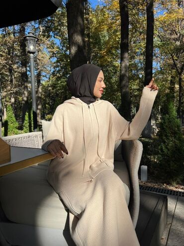 Костюмы с юбкой: Трикотажный женский комплект в стиле modest fashion. Состав набора: - — 2