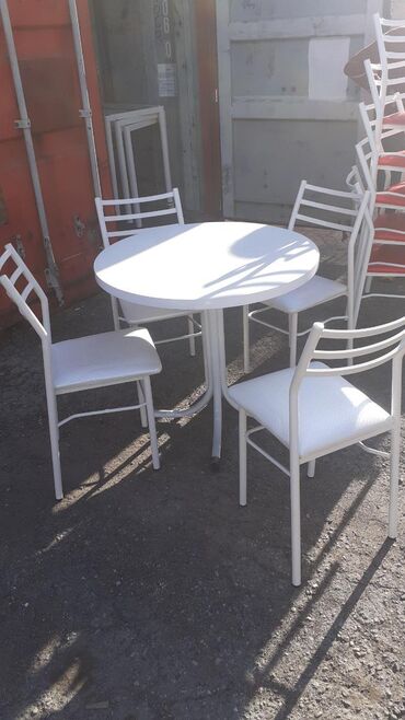 Кухонные столы и стулья: Кухонный стол и стул — 9