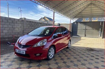 Honda: Honda Fit: 2010 г., 1.5 л, Автомат, Бензин, Бус