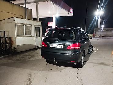 авенсис верса: Toyota Avensis Verso: 2003 г., 2.4 л, Автомат, Бензин, Универсал — 4