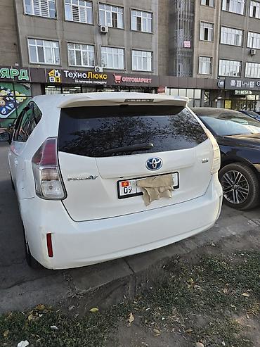 газ болон для авто: Toyota Prius V: 2016 г., Автомат, Гибрид, Универсал — 5