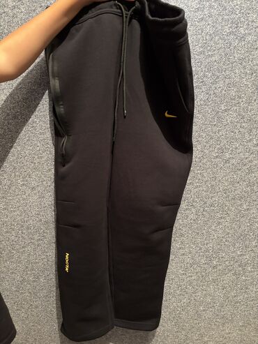 белые льняные брюки мужские: Мужские брюки, M (EU 38), Nike, Новый, цвет - Черный, Платная доставка