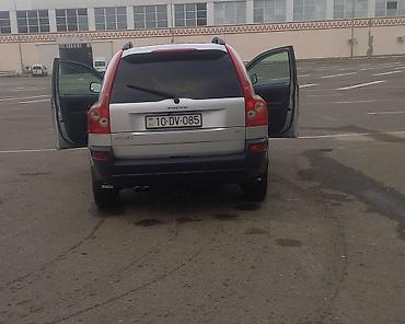 volta moped: Volvo XC90, gümüşü rəng, 7 yerlik tam ölçülü SUV. Əsas xüsusiyyətlər — 1