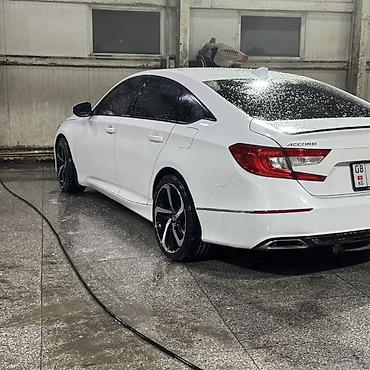 Honda Accord: 2019 г., 2 л, Автомат, Бензин, Седан at lalafo.kg Honda Accord: 2019 г., 2 л, Автомат, Бензин, Седан