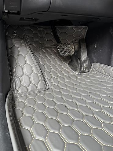 Полики: 5D Экокожа Полики Для салона цвет - Черный, Новый, Платная доставка — 2