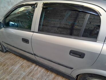 Opel: Opel Astra: 2 l | 1999 il 300100 km Hetçbek — 11