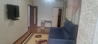 таатан аренда: 3 бөлмө, Кыймылсыз мүлк агенттиги, Чогуу жашоосу жок, Толугу менен эмереги бар