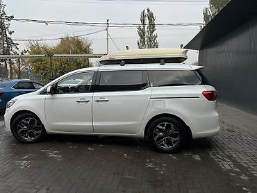 4 108: Kia Carnival: 2019 г., 2.2 л, Автомат, Дизель, Минивэн — 3