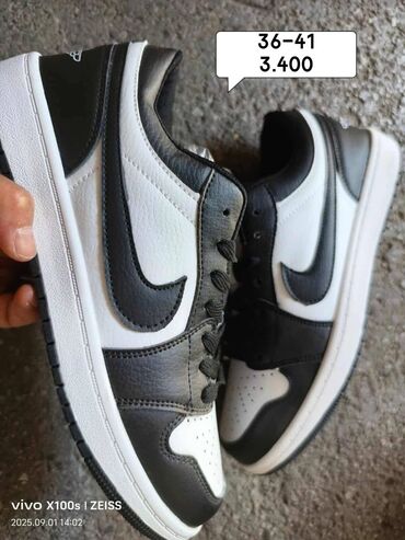 Women's Sneakers and athletic shoes: Nike, 38, bоја - Šareno — 1